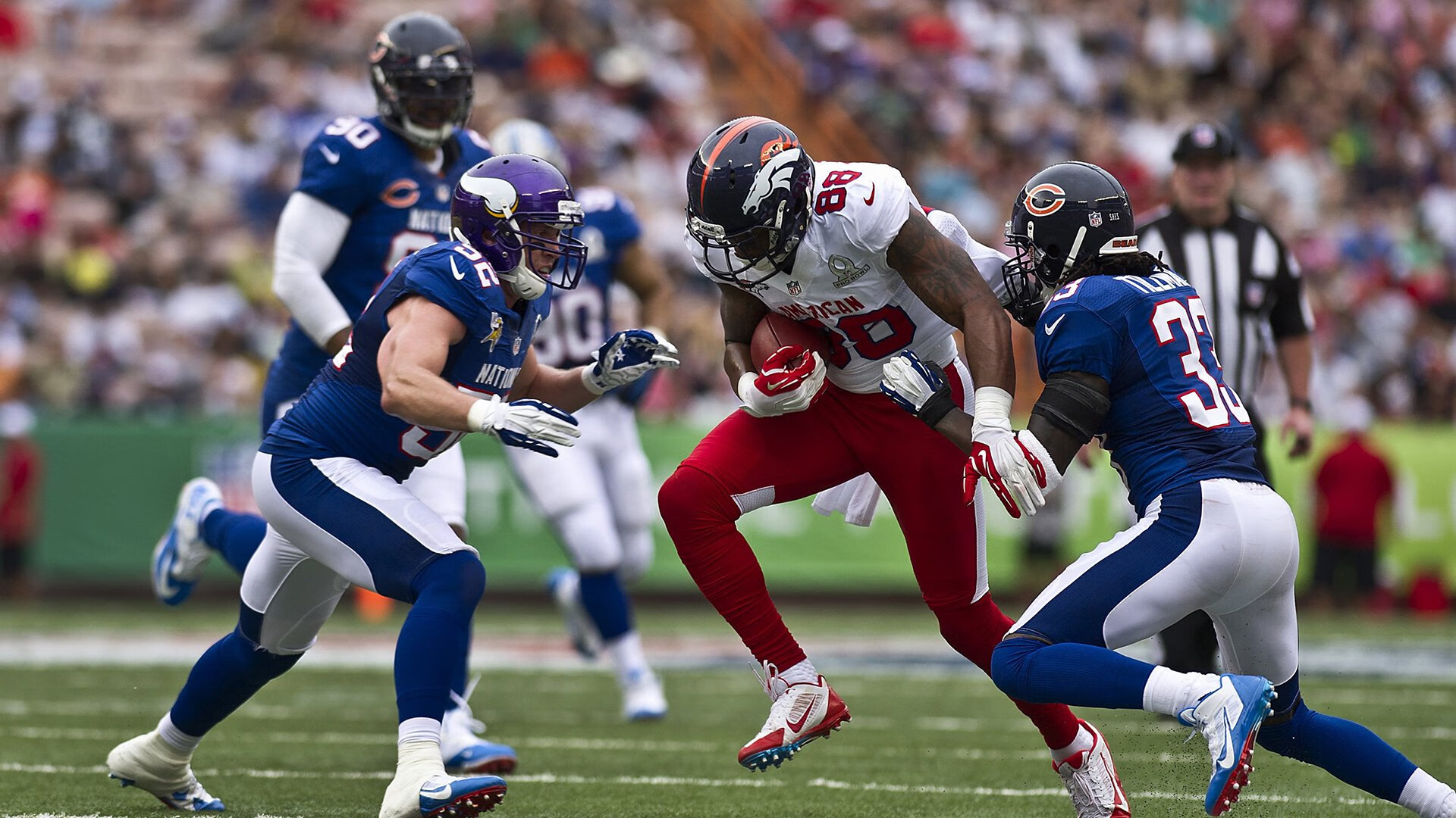 开云品牌-德甲：拜仁5-1狂胜汉堡，莱万梅开二度，拜仁10分领跑德甲