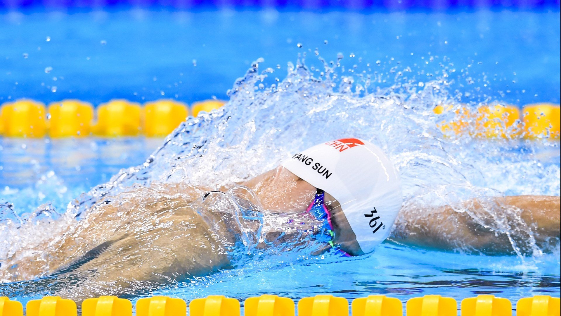 赛场“智斗”：用策略化解危机